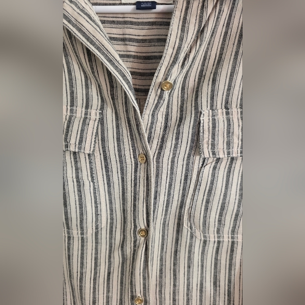 Striped Button-Up Shirt - Picture 3 of 5